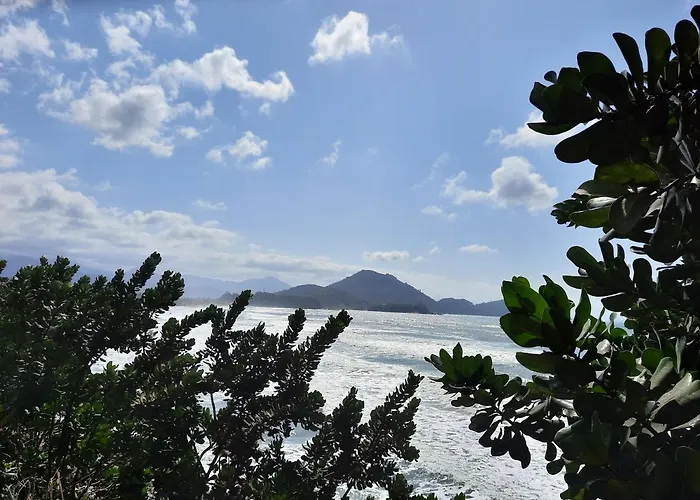Apto Marlim Prateado Em Ubatuba Na Praia Grande A 50Mts Da Orla