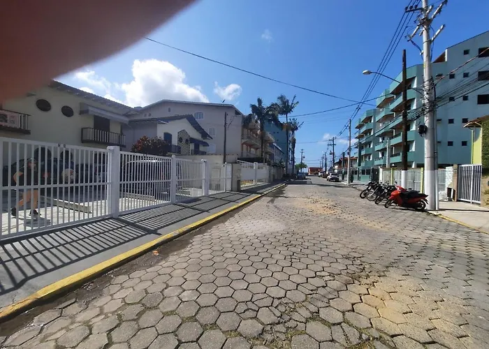 Apto Marlim Prateado Em Ubatuba Na Praia Grande A 50Mts Da Orla